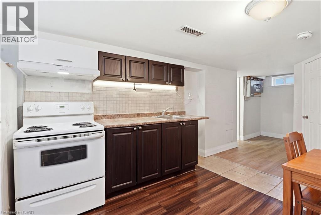 195 Victoria Street N Unit# Basement, Kitchener, Ontario  N2H 5C5 - Photo 8 - 40861036