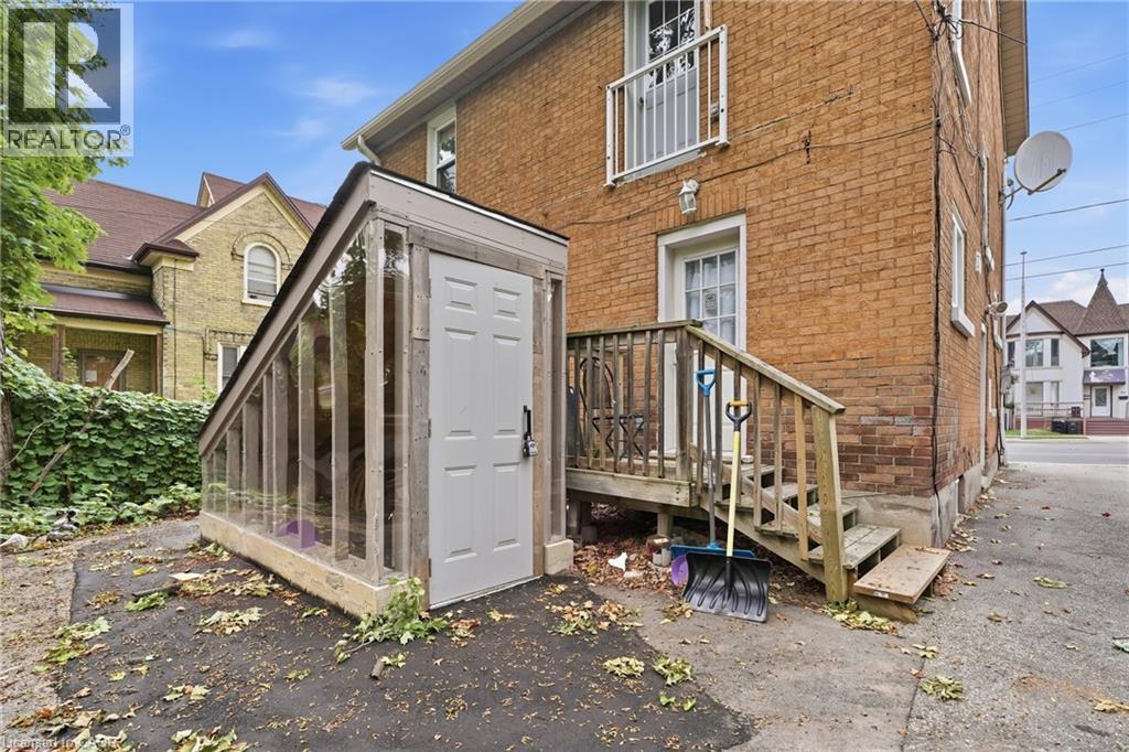 195 Victoria Street N Unit# Basement, Kitchener, Ontario  N2H 5C5 - Photo 2 - 40861036