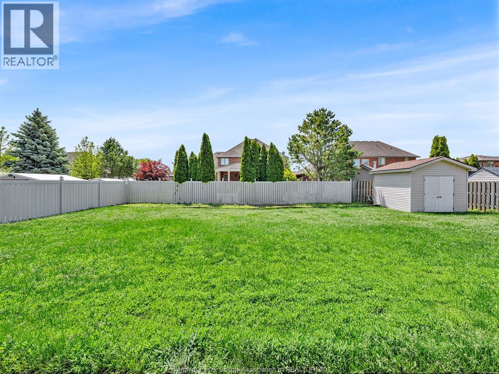 1049 Huntington Boulevard, Lakeshore, Ontario  N0R 1A0 - Photo 48 - 26021799