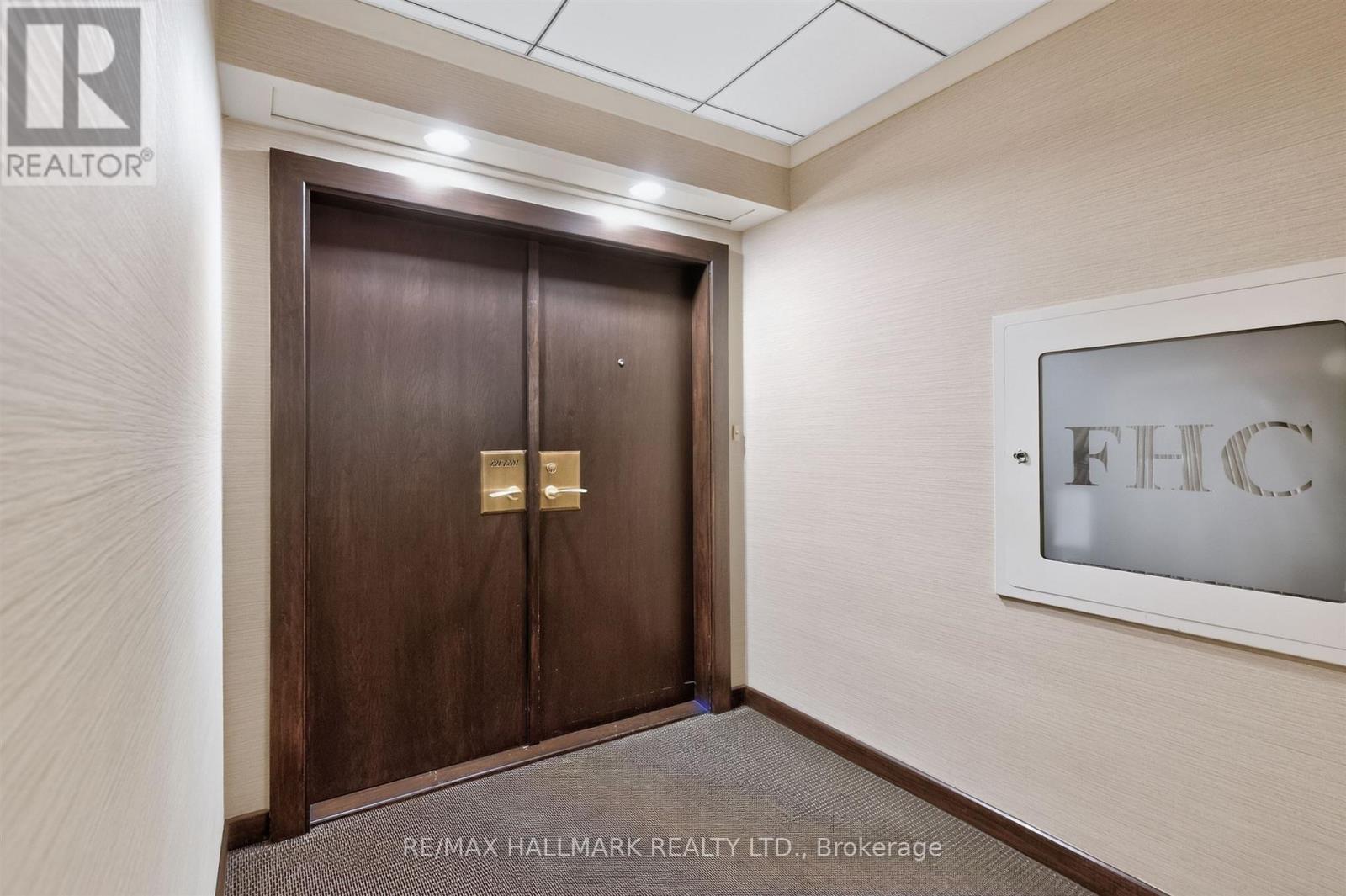 Ph1 - 1166 Bay Street, Toronto, Ontario  M5S 2X8 - Photo 2 - C13516308