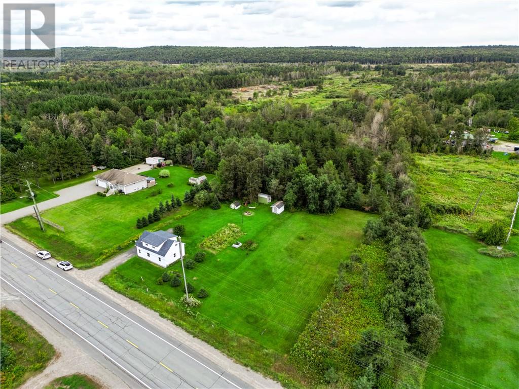 911 Radar Road, Hanmer, Ontario  P3P 0B4 - Photo 2 - 2130195