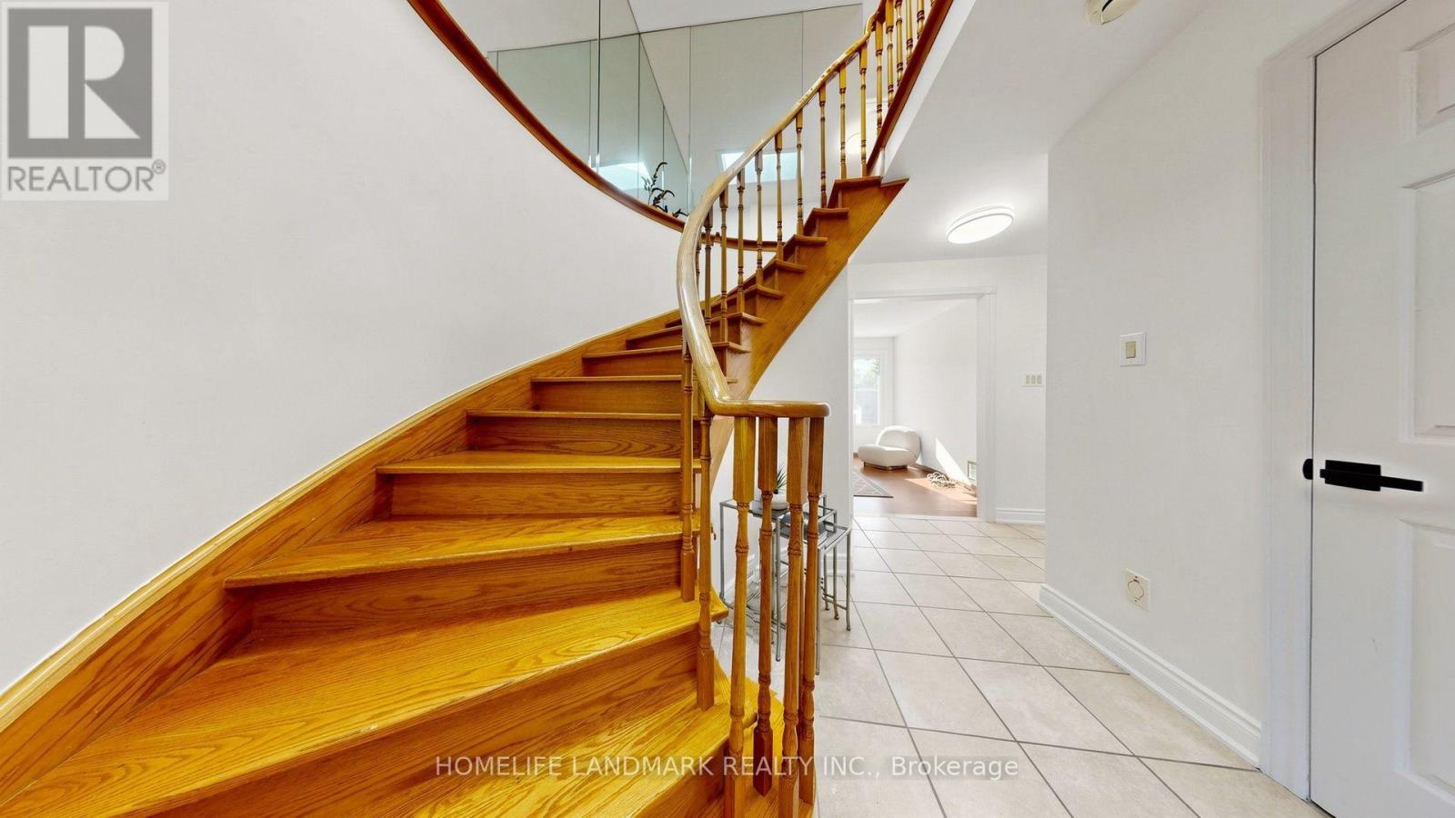 3 Montague Place, Toronto, Ontario  M1W 3V5 - Photo 20 - E13751388