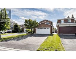 3 MONTAGUE PLACE, Toronto, Ontario