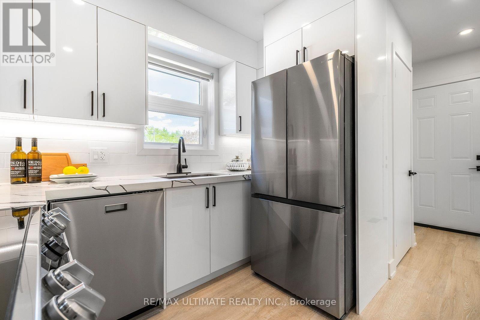 Main - 54 Huntington Avenue, Toronto, Ontario  M1K 4L1 - Photo 9 - E13755118
