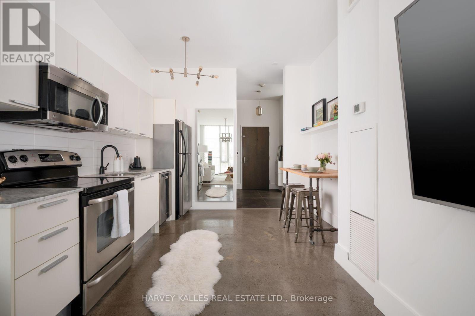 410 - 625 Queen Street E, Toronto, Ontario  M4M 1G7 - Photo 3 - E13755004