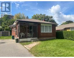 944 EVE STREET, Ottawa, Ontario