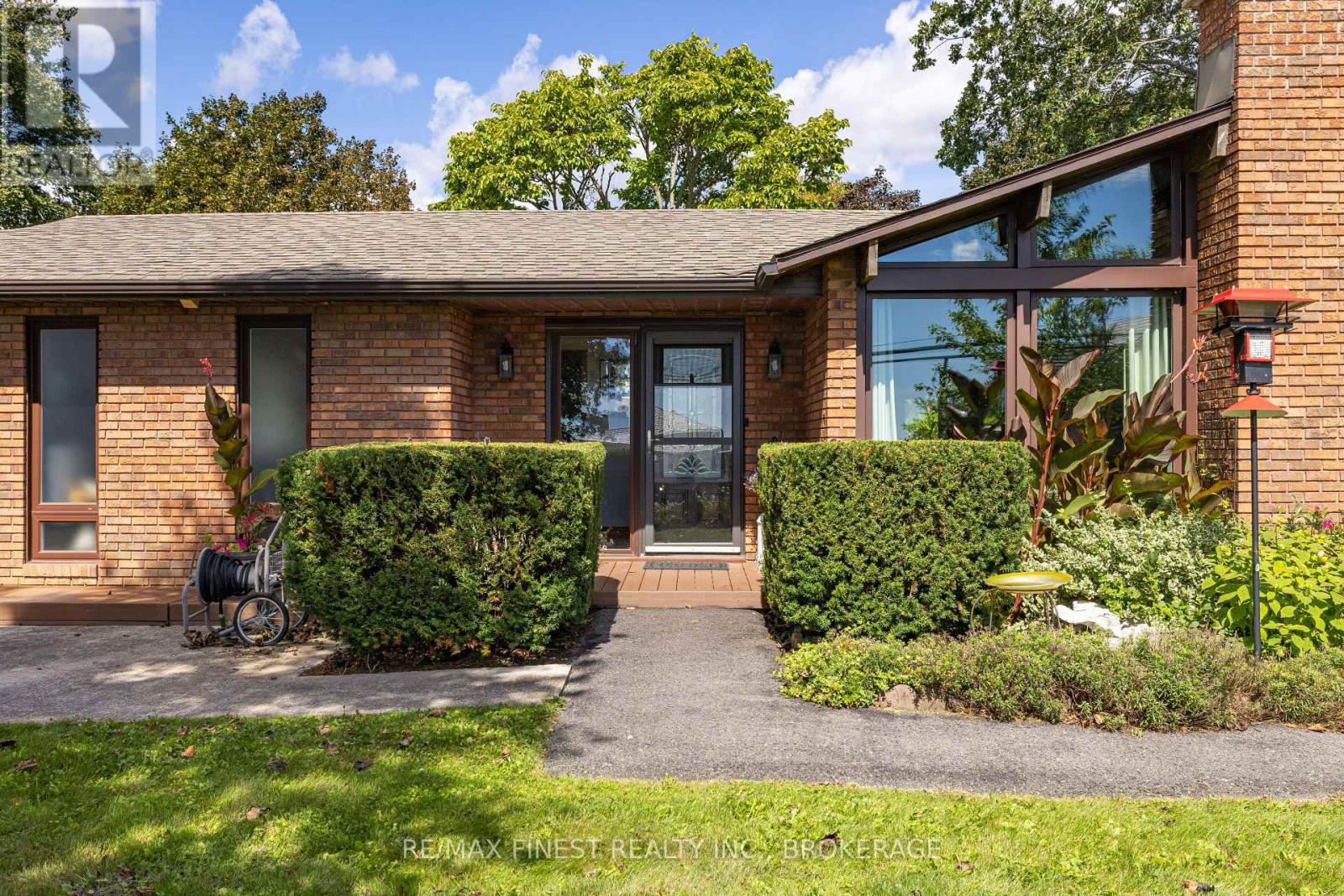 4443 Bath Road, Loyalist, Ontario  K7N 1A1 - Photo 4 - X13755270