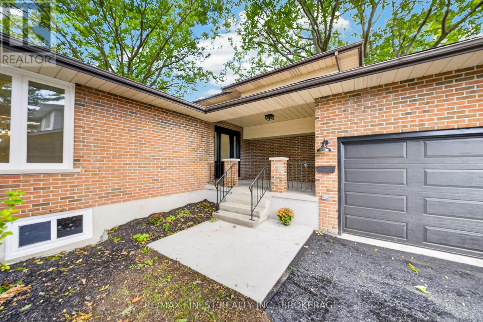 530 Roosevelt Drive, Kingston, Ontario  K7M 4B1 - Photo 3 - X13755322