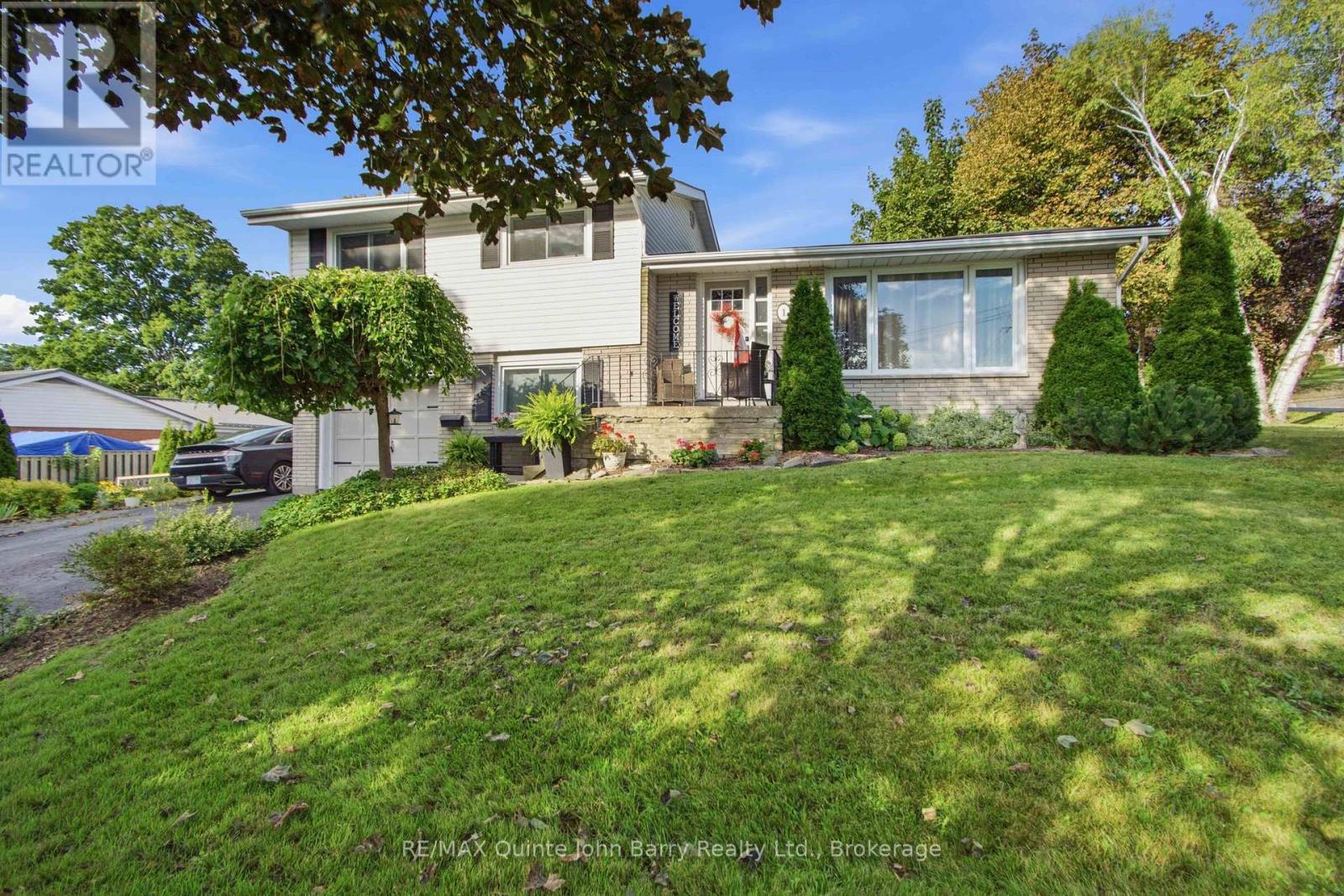 1 Parkside Drive, Quinte West, Ontario  K8V 5L6 - Photo 1 - X13755314