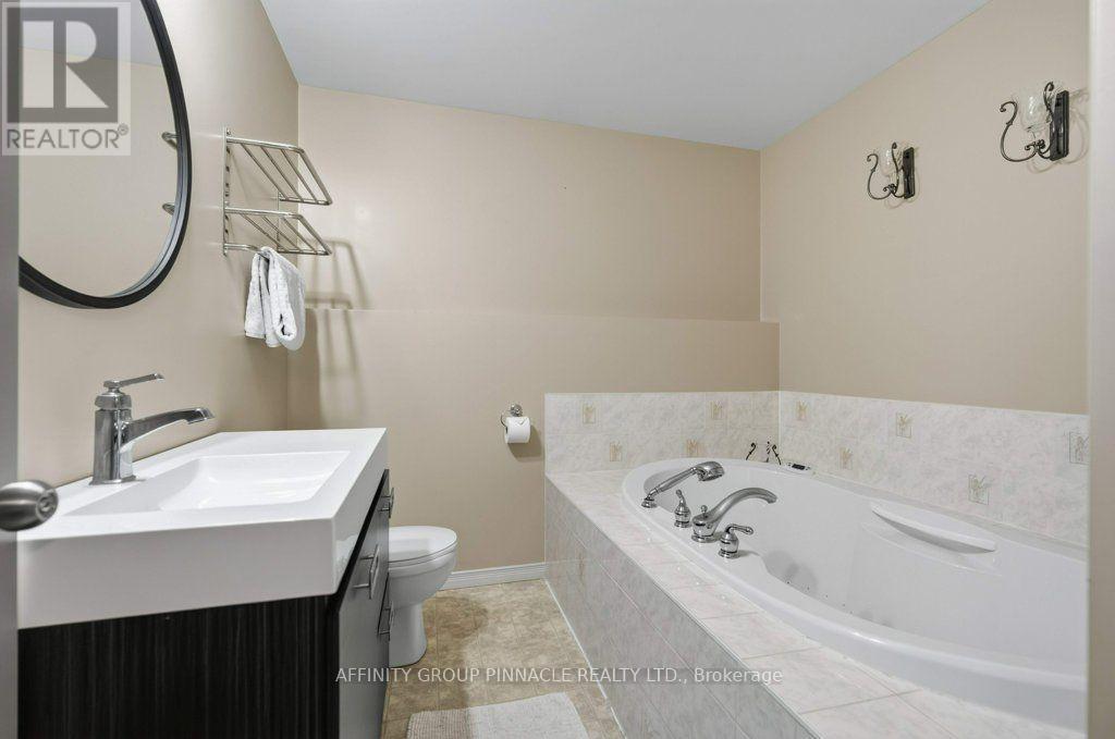 838 Traceys Hill Road, Kawartha Lakes, Ontario  K0L 2W0 - Photo 22 - X13755326