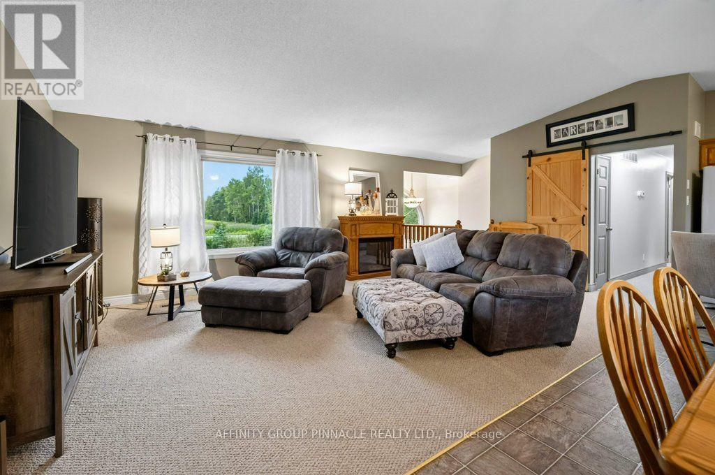 838 Traceys Hill Road, Kawartha Lakes, Ontario  K0L 2W0 - Photo 6 - X13755326