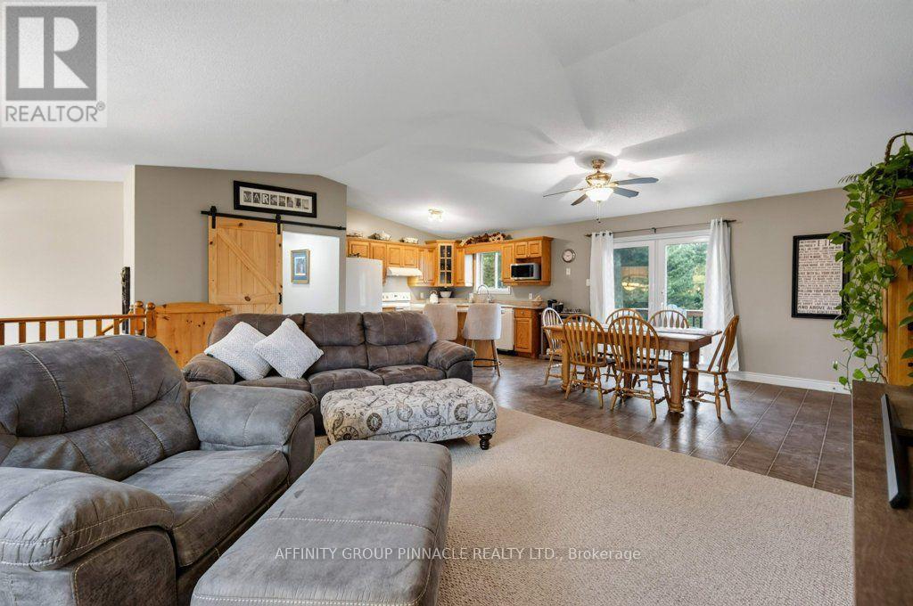 838 Traceys Hill Road, Kawartha Lakes, Ontario  K0L 2W0 - Photo 7 - X13755326