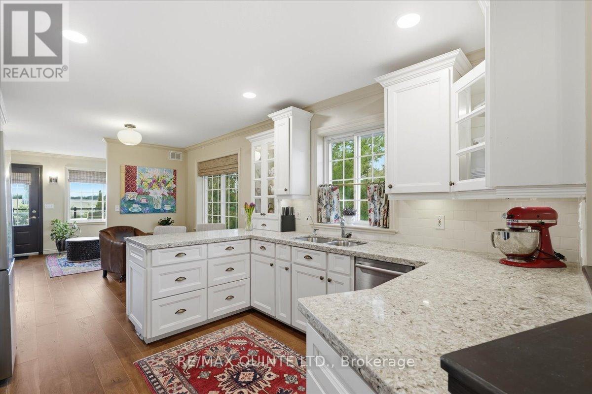 46 Lake Breeze Court, Prince Edward County, Ontario  K0K 3L0 - Photo 10 - X13755454
