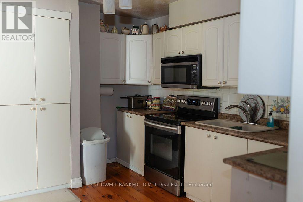 241 Port Hoover Road, Kawartha Lakes, Ontario  K0M 2C0 - Photo 8 - X13755558