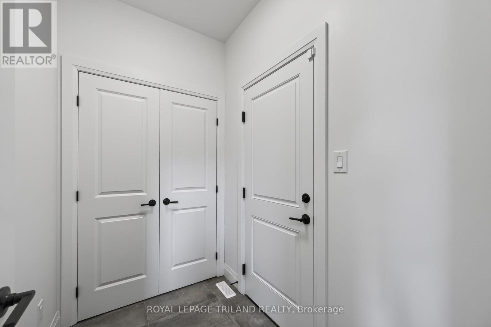 6777 Heathwoods Avenue, London South, Ontario  N6P 0M2 - Photo 17 - X13755312