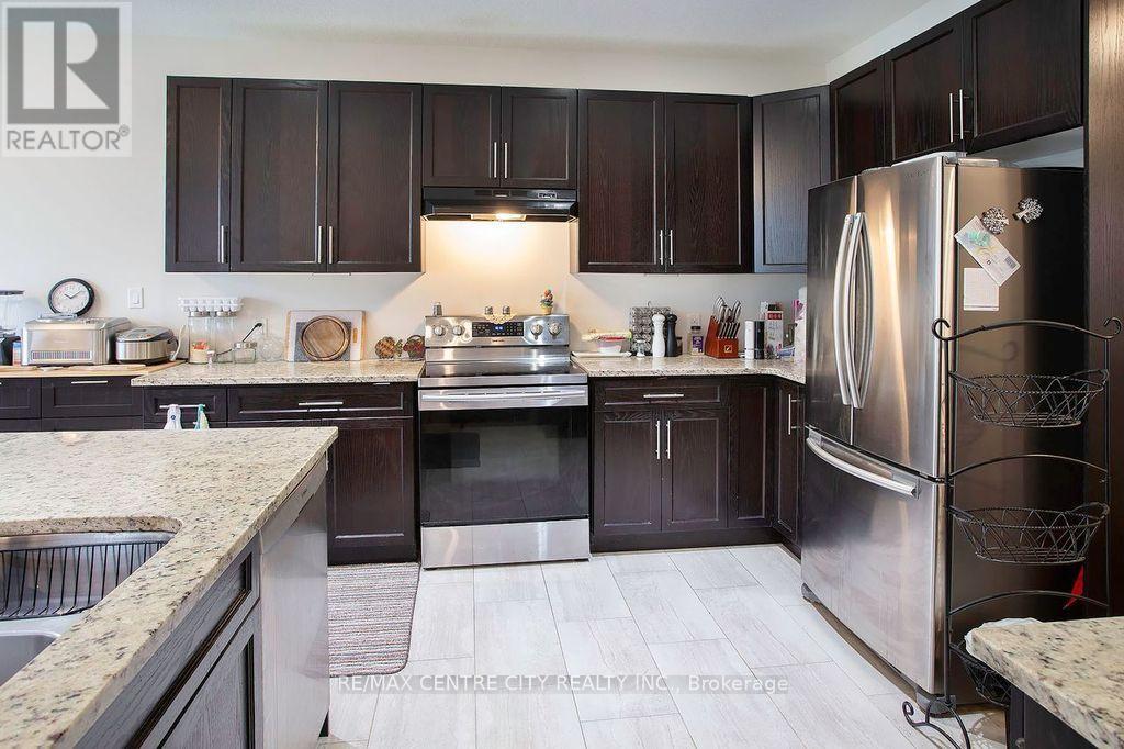 1586 Noah Bend, London North, Ontario  N6G 0T2 - Photo 14 - X13755460