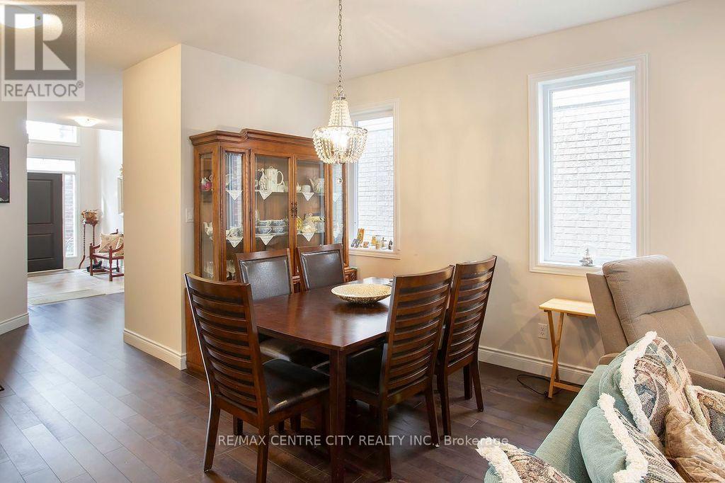 1586 Noah Bend, London North, Ontario  N6G 0T2 - Photo 7 - X13755460
