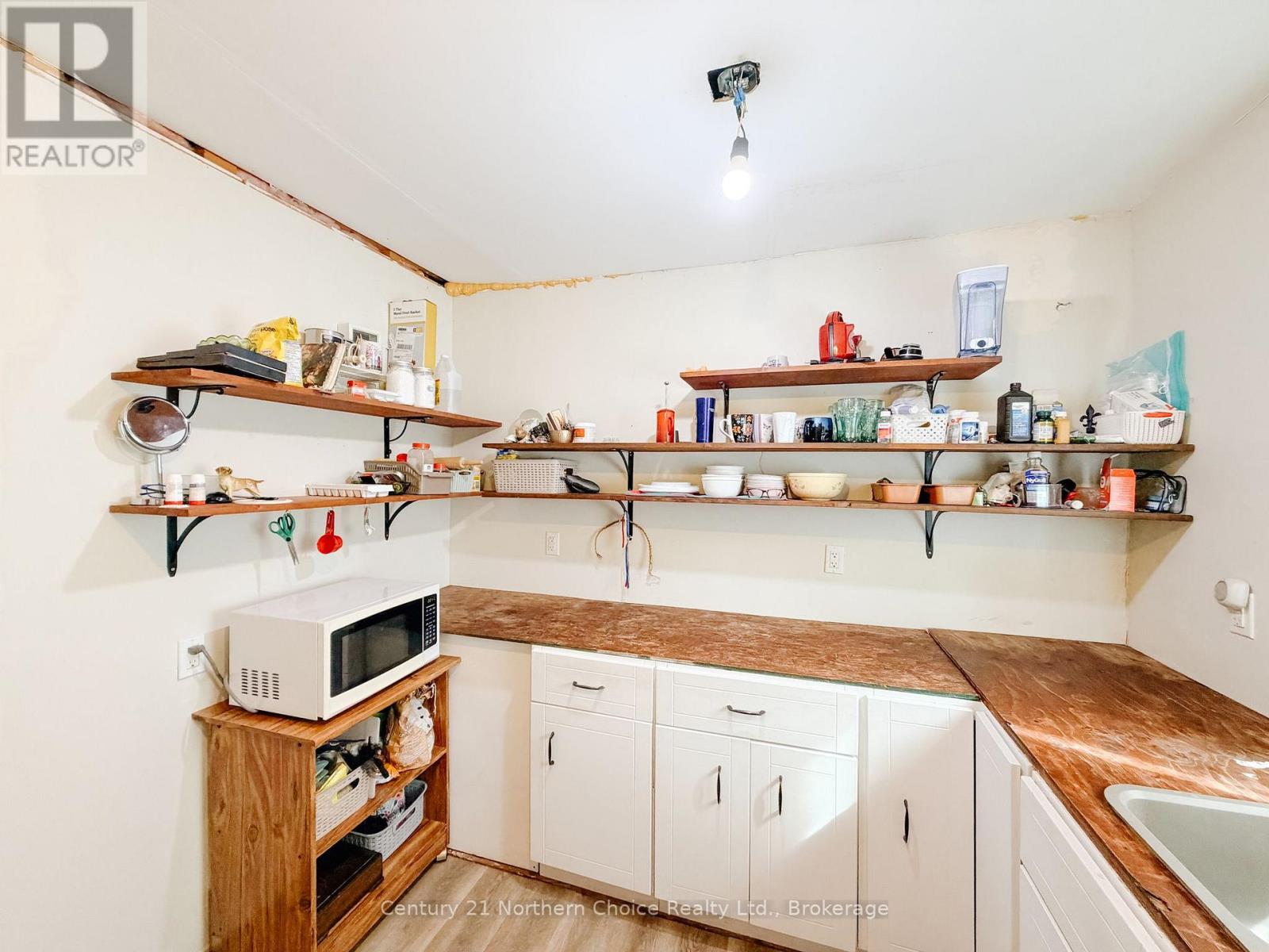 35 Parsons Street, Kenora, Ontario  P9N 3V8 - Photo 21 - X13755346