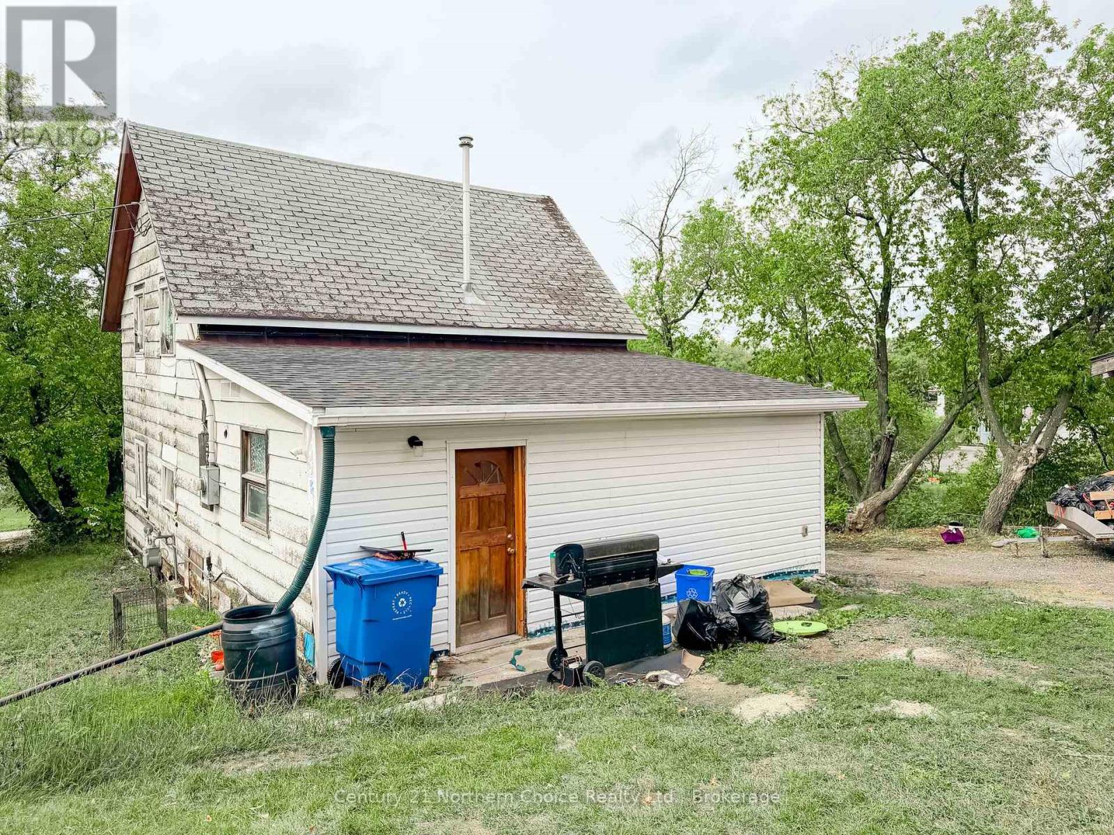 35 Parsons Street, Kenora, Ontario  P9N 3V8 - Photo 4 - X13755346