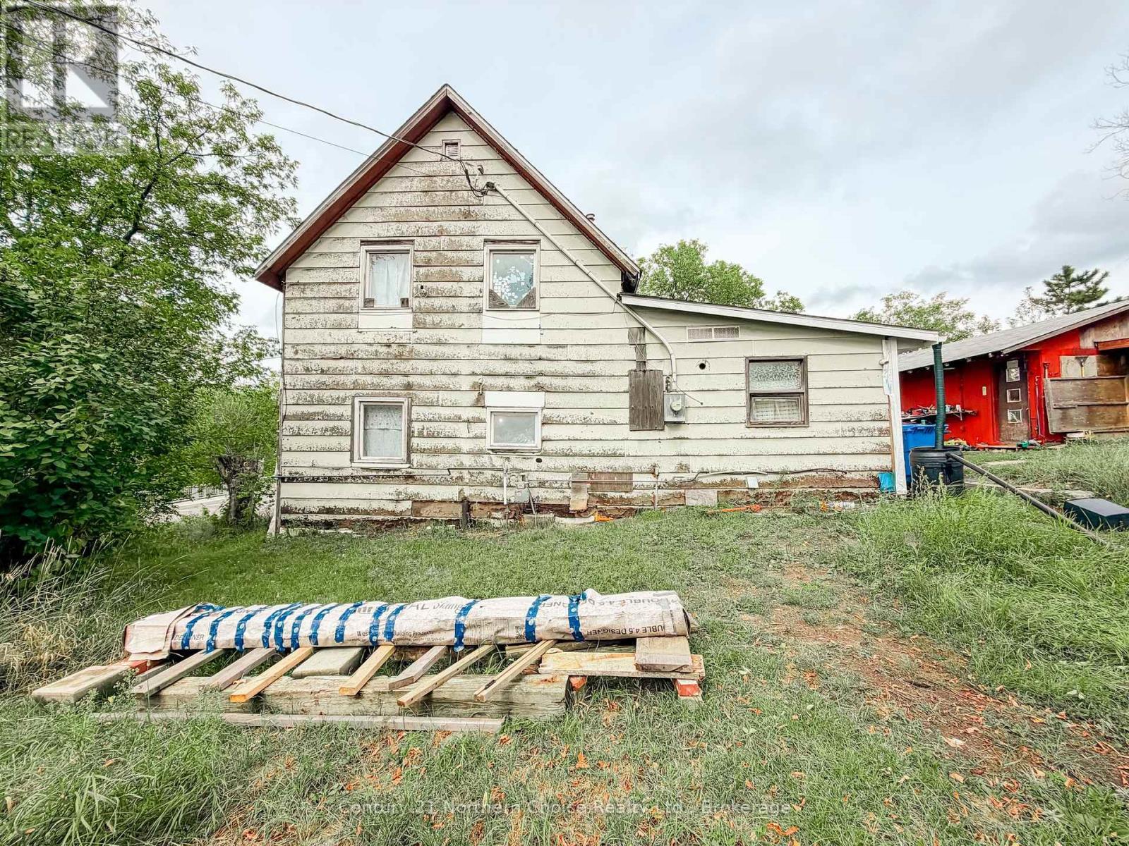 35 Parsons Street, Kenora, Ontario  P9N 3V8 - Photo 5 - X13755346