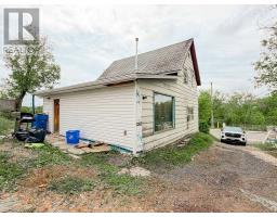 35 PARSONS STREET, Kenora, Ontario
