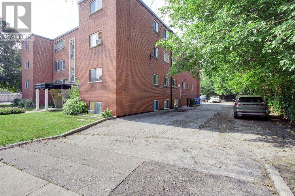 103 - 2393 New Street, Burlington, Ontario  L7R 1K1 - Photo 21 - W13755528