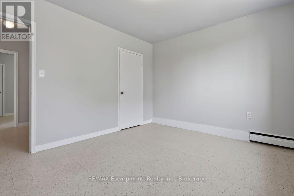 402 - 2393 New Street, Burlington, Ontario  L7R 1K1 - Photo 17 - W13755552