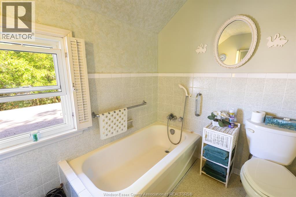 1031 Heritage Road, Kingsville, Ontario  N9Y 2E6 - Photo 27 - 26021855