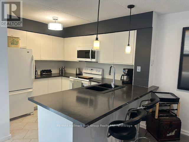 167 - 51 Trott Boulevard, Collingwood, Ontario  L9Y 5B8 - Photo 4 - S13755428