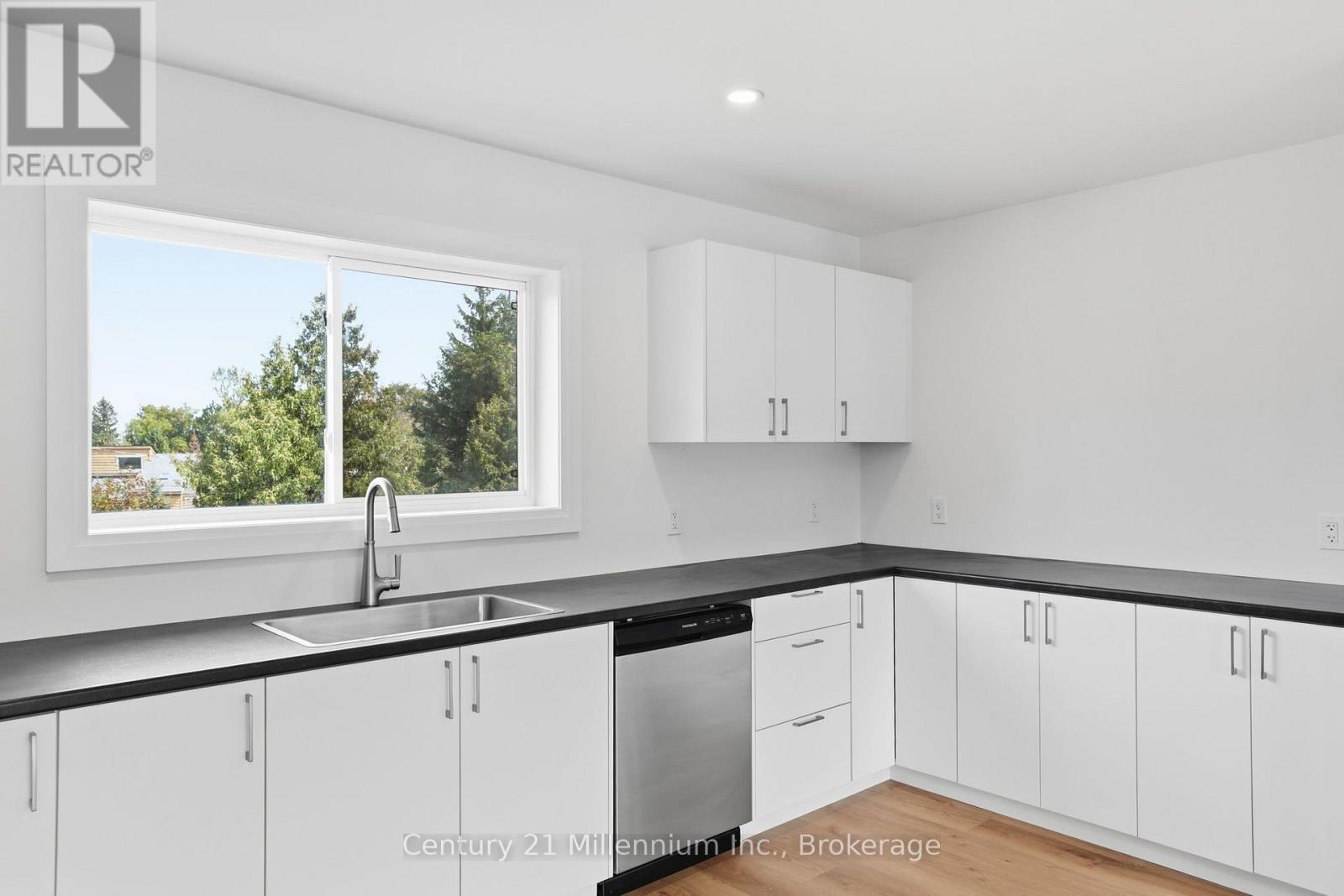 2 - 9592 Beachwood Road, Collingwood, Ontario  L9Y 3Z1 - Photo 4 - S13755482