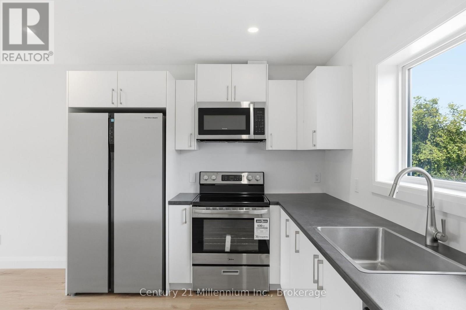 2 - 9592 Beachwood Road, Collingwood, Ontario  L9Y 3Z1 - Photo 6 - S13755482