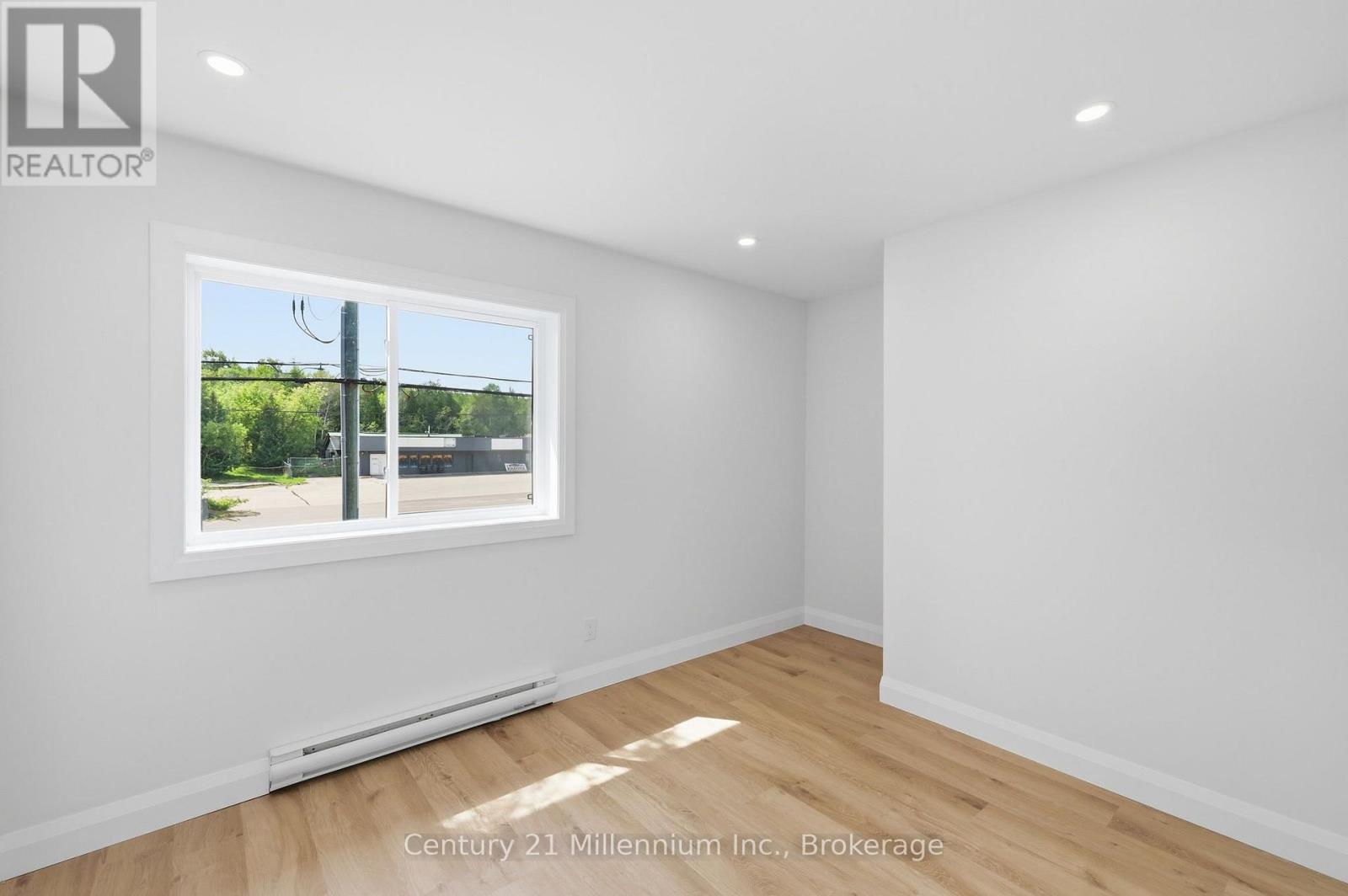 2 - 9592 Beachwood Road, Collingwood, Ontario  L9Y 3Z1 - Photo 9 - S13755482