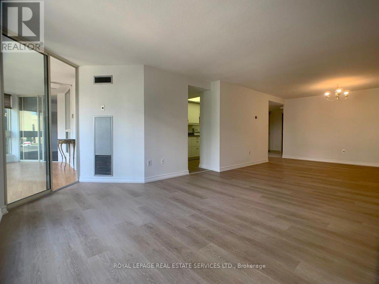 301 - 10 Kenneth Avenue, Toronto, Ontario  M2N 6K6 - Photo 11 - C13755318