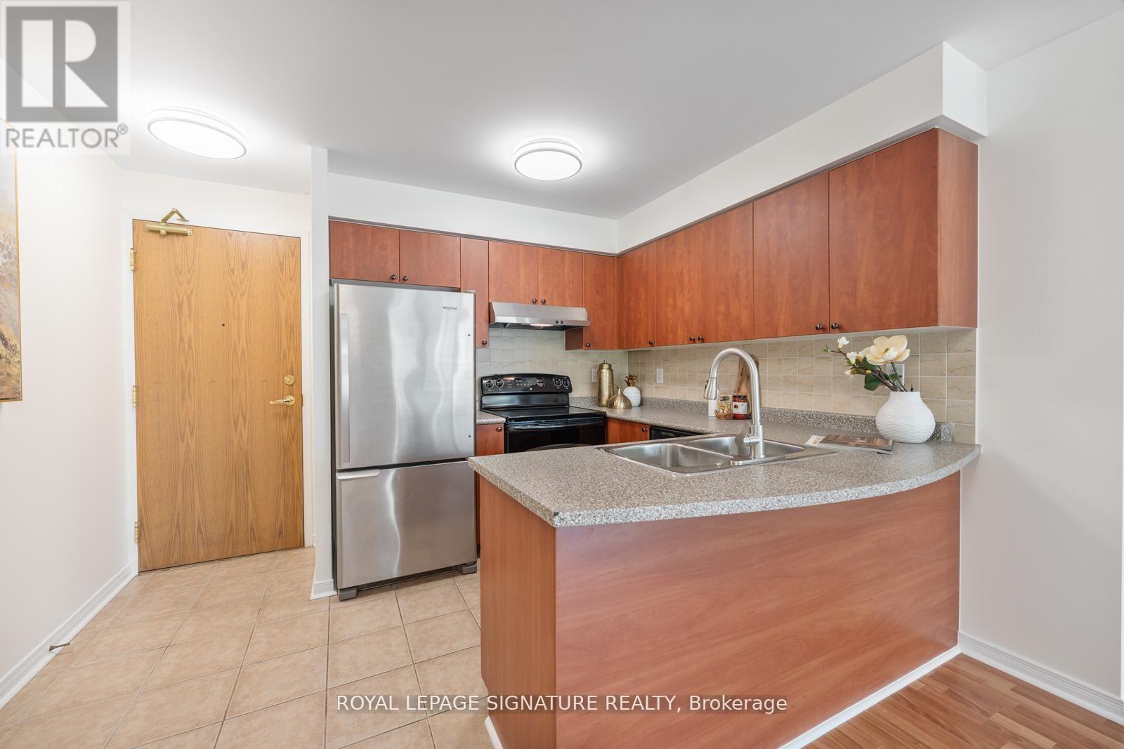 508 - 5508 Yonge Street, Toronto, Ontario  M2N 7L2 - Photo 12 - C13755320