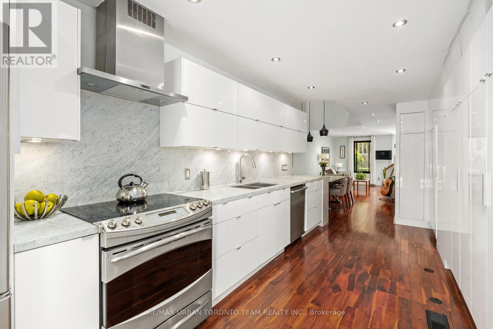 119 Trinity Street, Toronto, Ontario  M5A 3C7 - Photo 12 - C13755334
