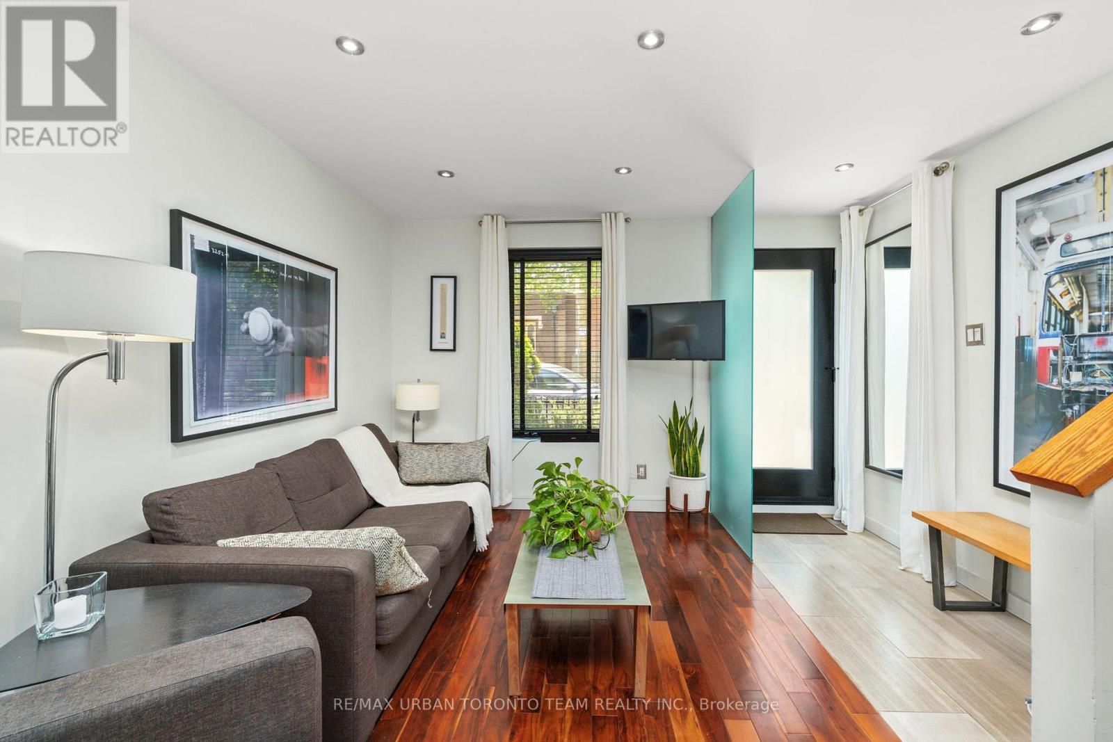 119 Trinity Street, Toronto, Ontario  M5A 3C7 - Photo 2 - C13755334