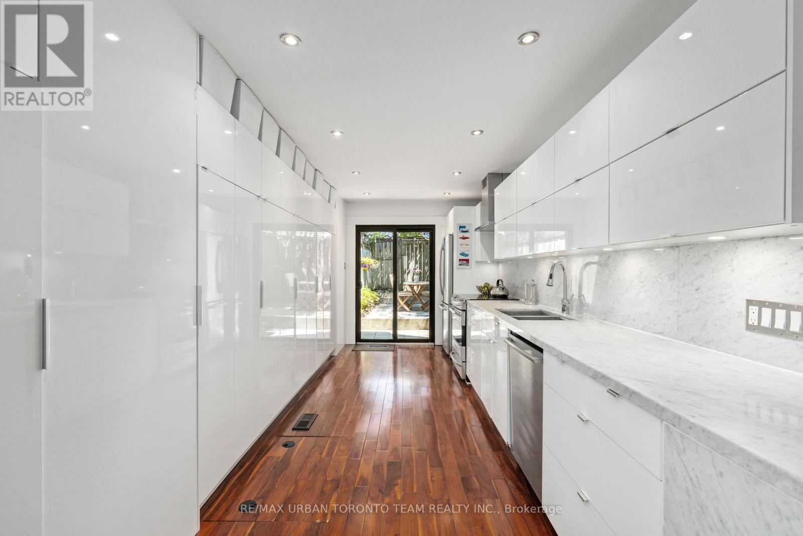 119 Trinity Street, Toronto, Ontario  M5A 3C7 - Photo 9 - C13755334