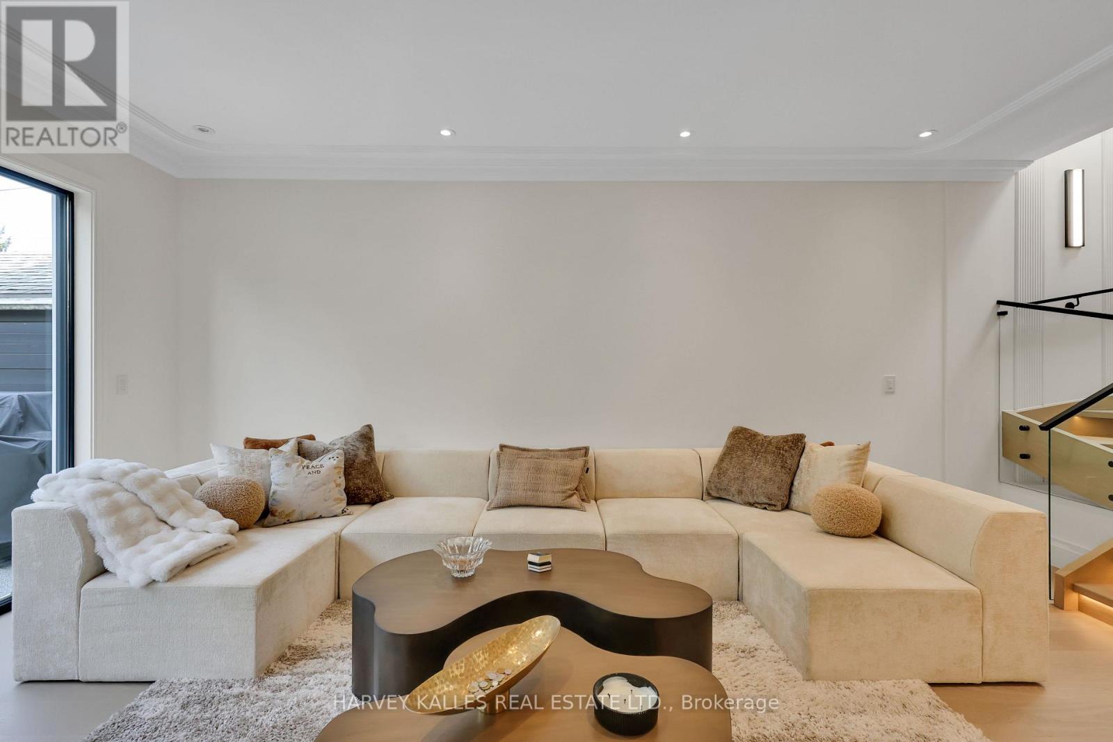 238 Melrose Avenue, Toronto, Ontario  M5M 1Z1 - Photo 16 - C13755378
