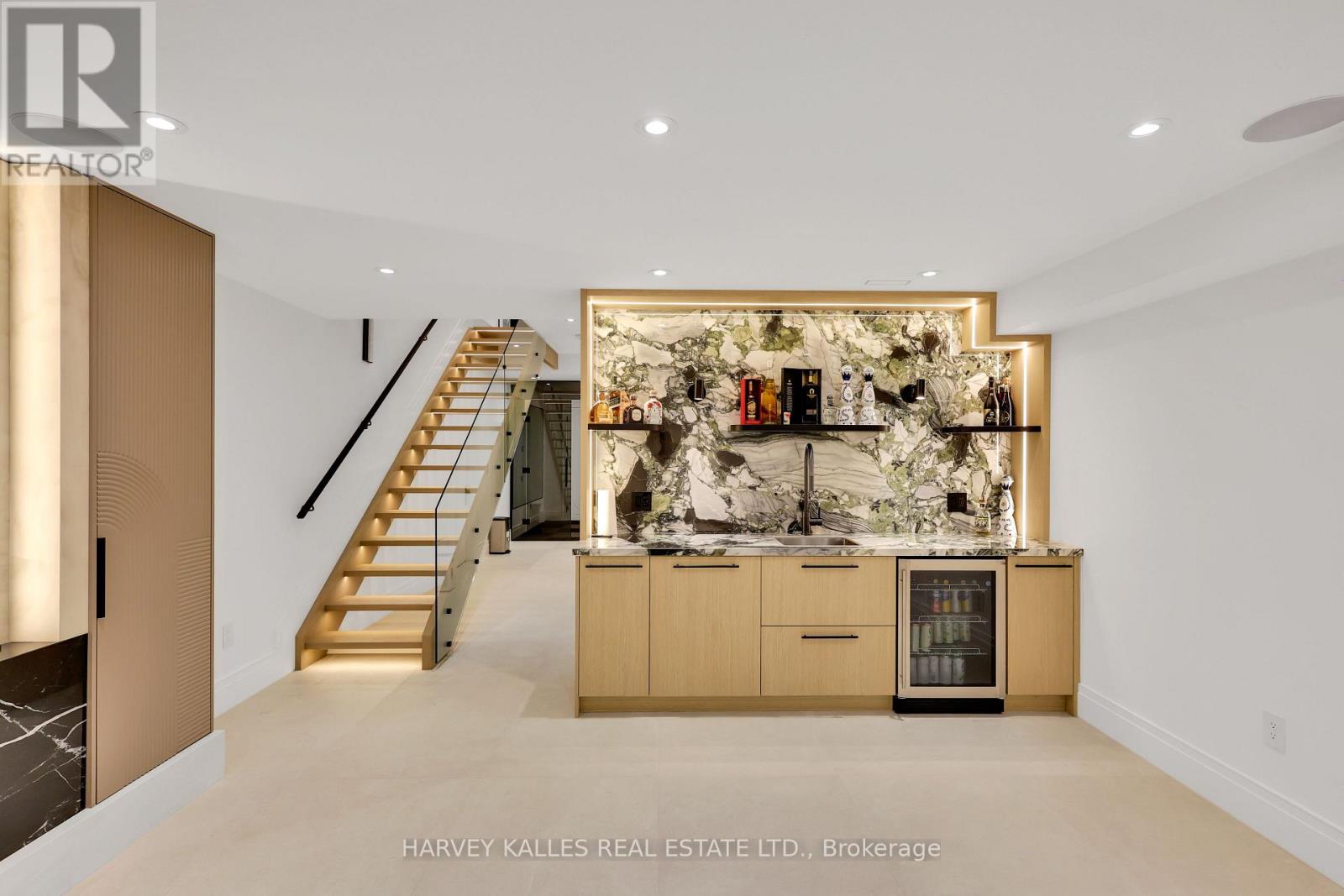 238 Melrose Avenue, Toronto, Ontario  M5M 1Z1 - Photo 34 - C13755378