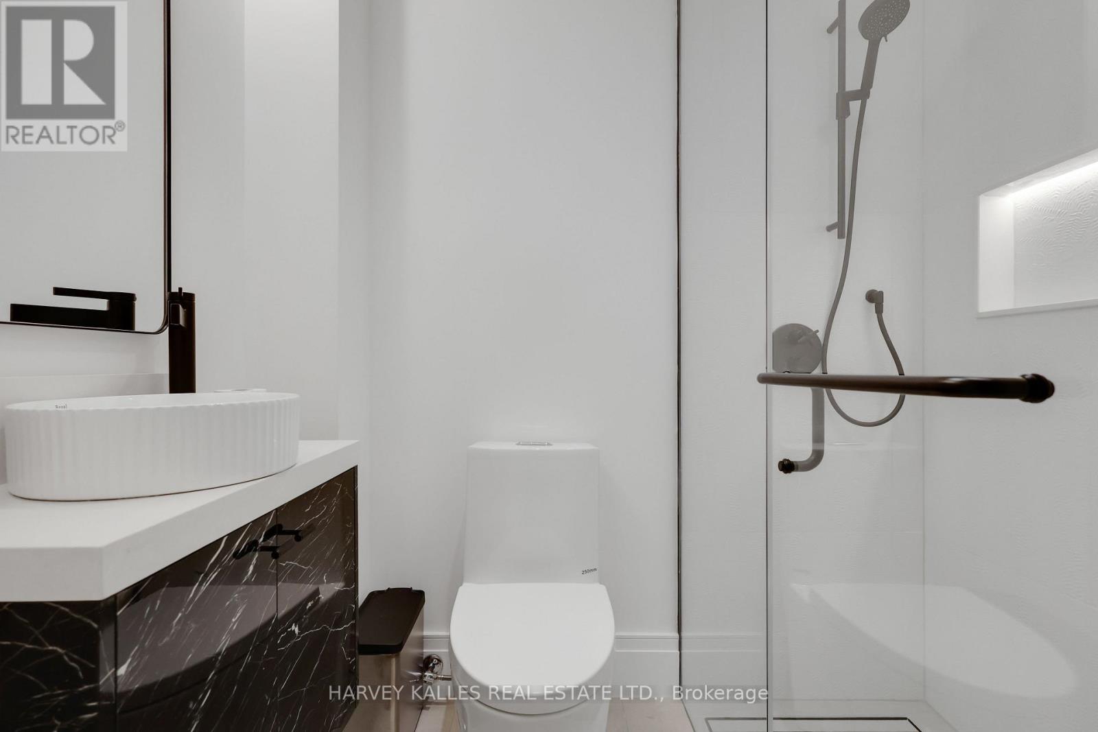 238 Melrose Avenue, Toronto, Ontario  M5M 1Z1 - Photo 41 - C13755378