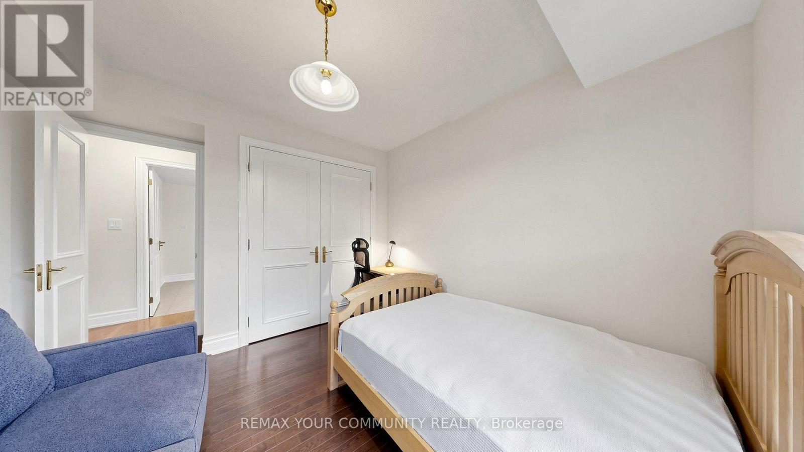 410 - 10 Old York Mills Road, Toronto, Ontario  M2P 2G9 - Photo 34 - C13755438