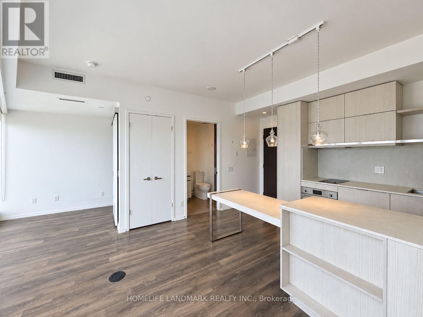 4213 - 197 Yonge Street, Toronto, Ontario  M5B 0C1 - Photo 10 - C13755478