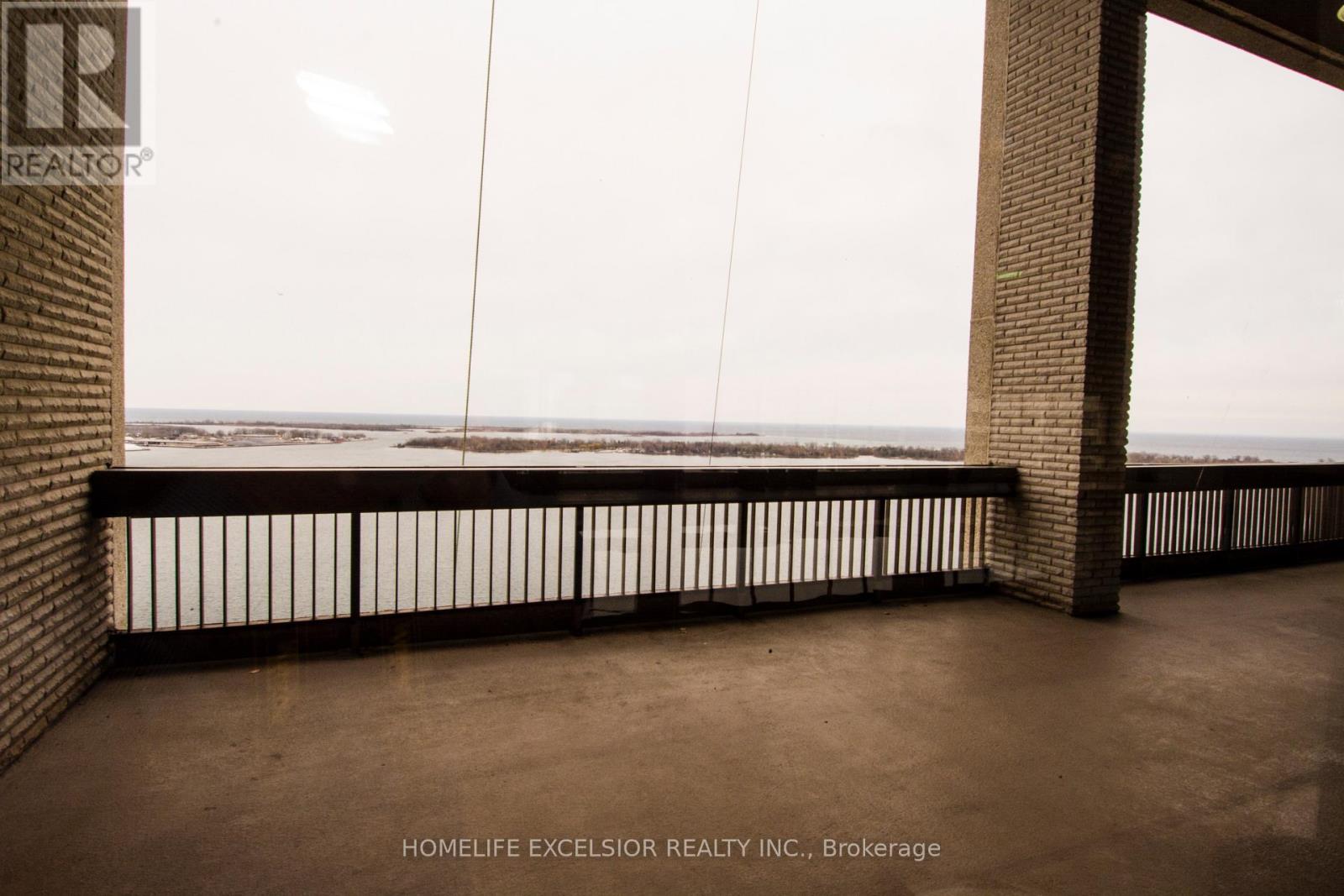 3227 - 33 Harbour Square, Toronto, Ontario  M5J 2G2 - Photo 26 - C13755500
