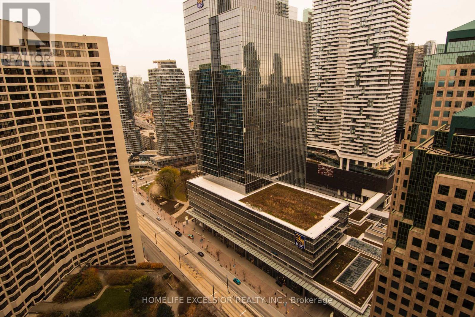3227 - 33 Harbour Square, Toronto, Ontario  M5J 2G2 - Photo 3 - C13755500