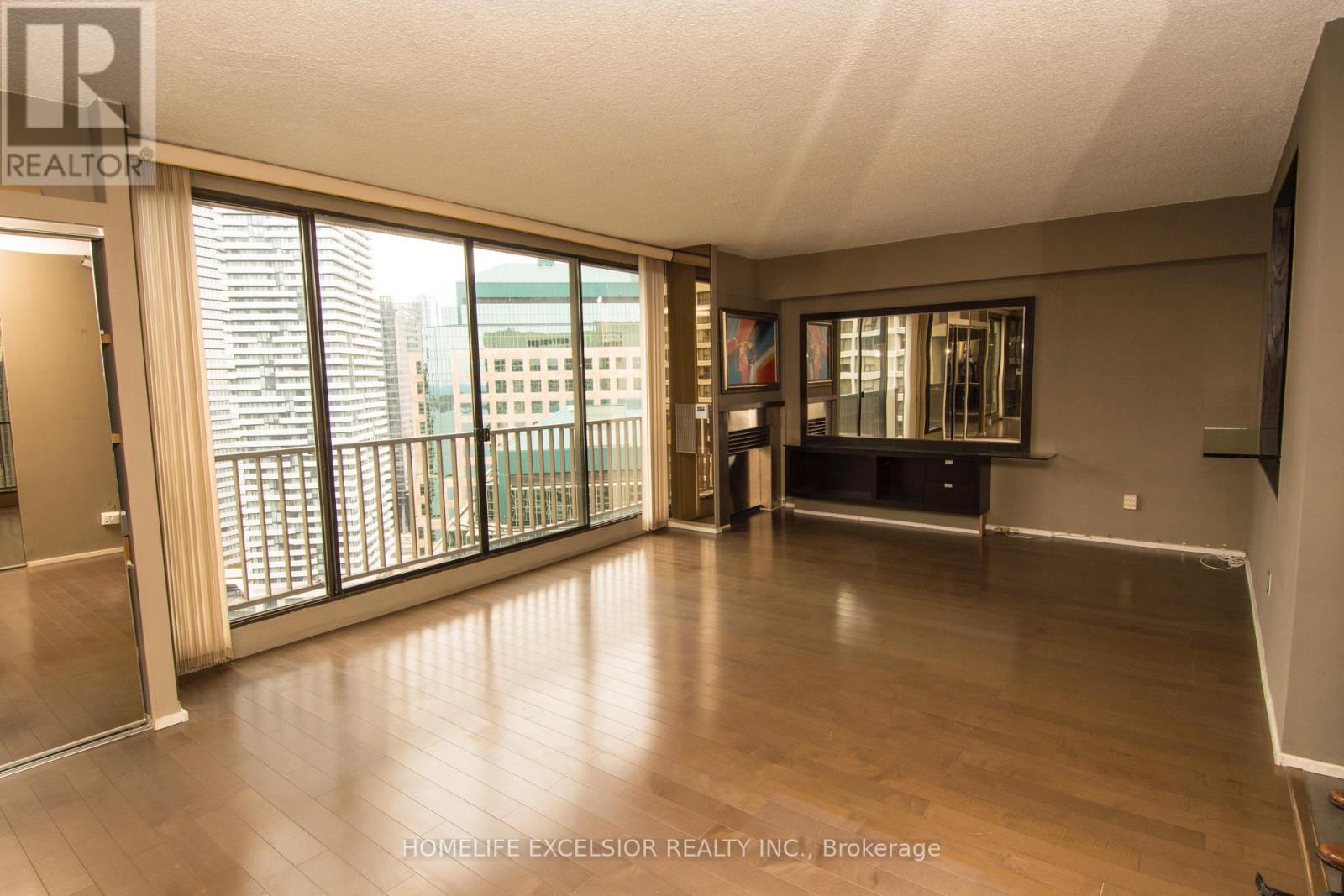 3227 - 33 Harbour Square, Toronto, Ontario  M5J 2G2 - Photo 4 - C13755500