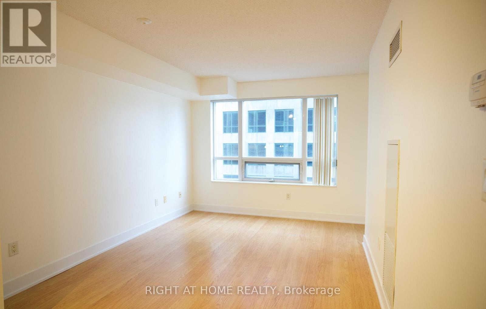 20 Blue Jays Way, Toronto, Ontario  M5V 3T3 - Photo 5 - C13755544