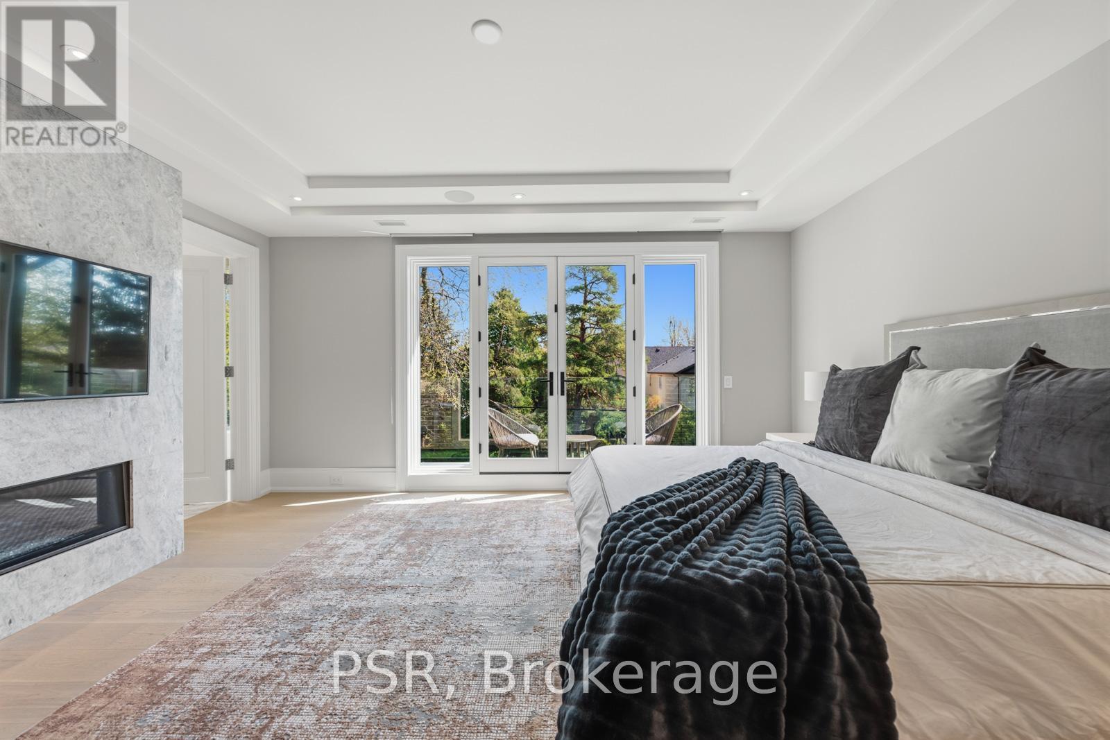 117 Yonge Boulevard, Toronto, Ontario  M5M 3H2 - Photo 21 - C13755546