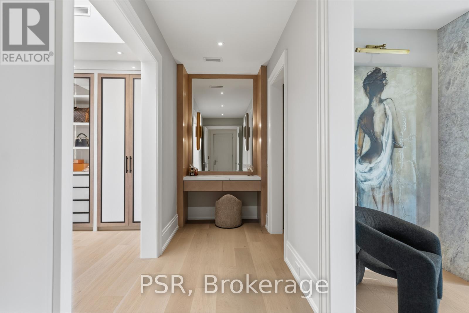 117 Yonge Boulevard, Toronto, Ontario  M5M 3H2 - Photo 24 - C13755546