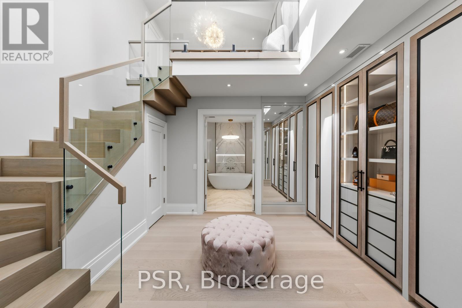 117 Yonge Boulevard, Toronto, Ontario  M5M 3H2 - Photo 26 - C13755546