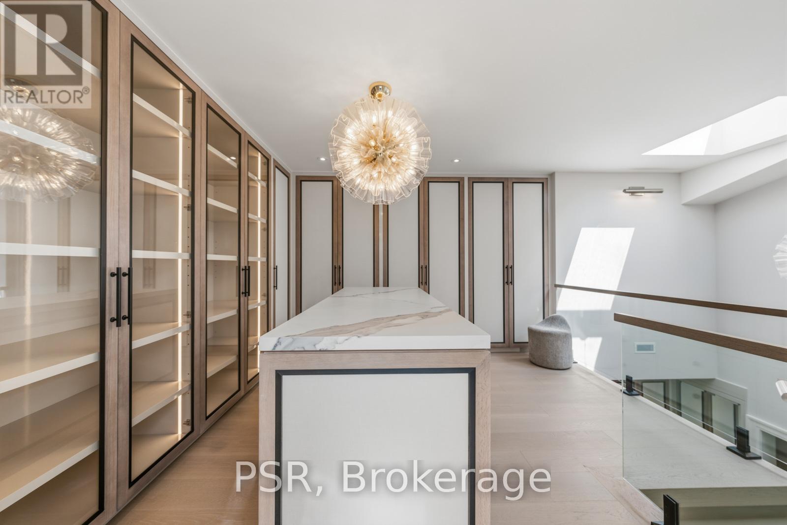 117 Yonge Boulevard, Toronto, Ontario  M5M 3H2 - Photo 32 - C13755546